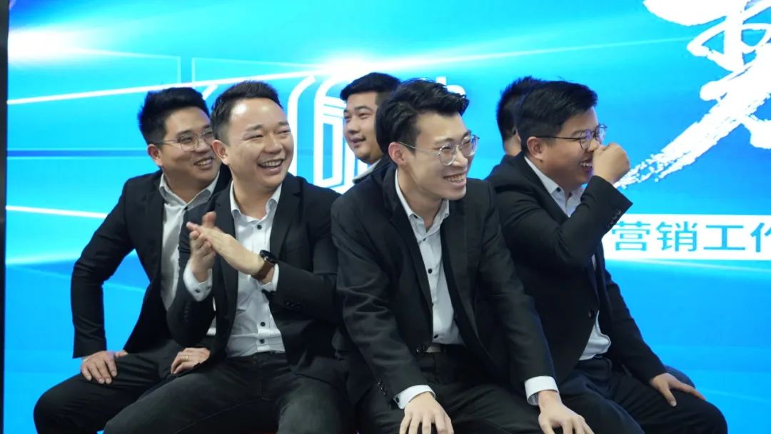 1704529588323844.jpg 6个40.jpg